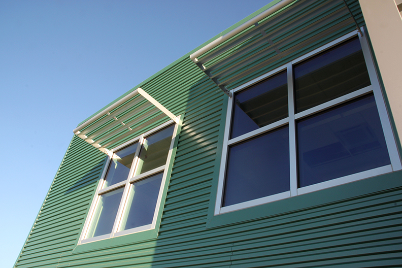 Exterior fire rated glass in Oakland Airport | SAFTI FIRST